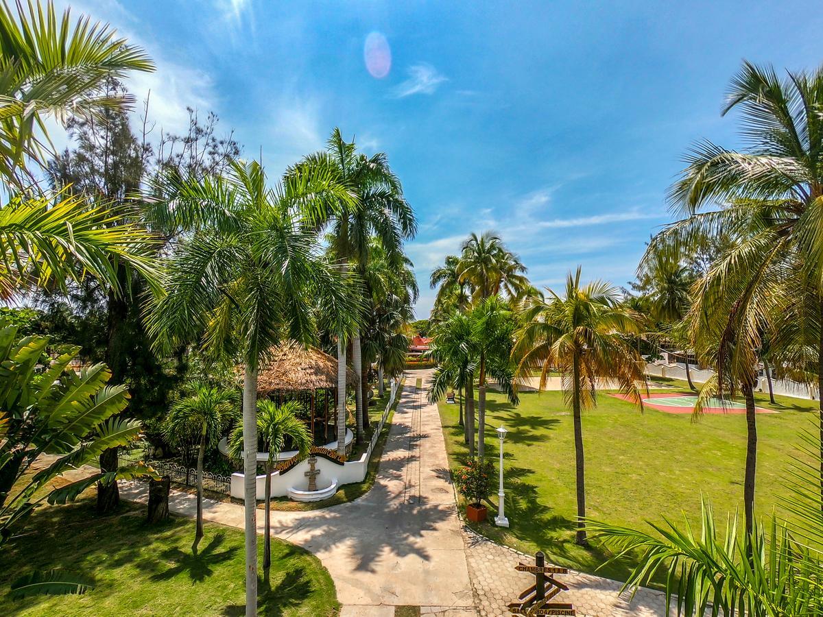 Moulin Sur Mer Beach Resort Montrouis Dış mekan fotoğraf