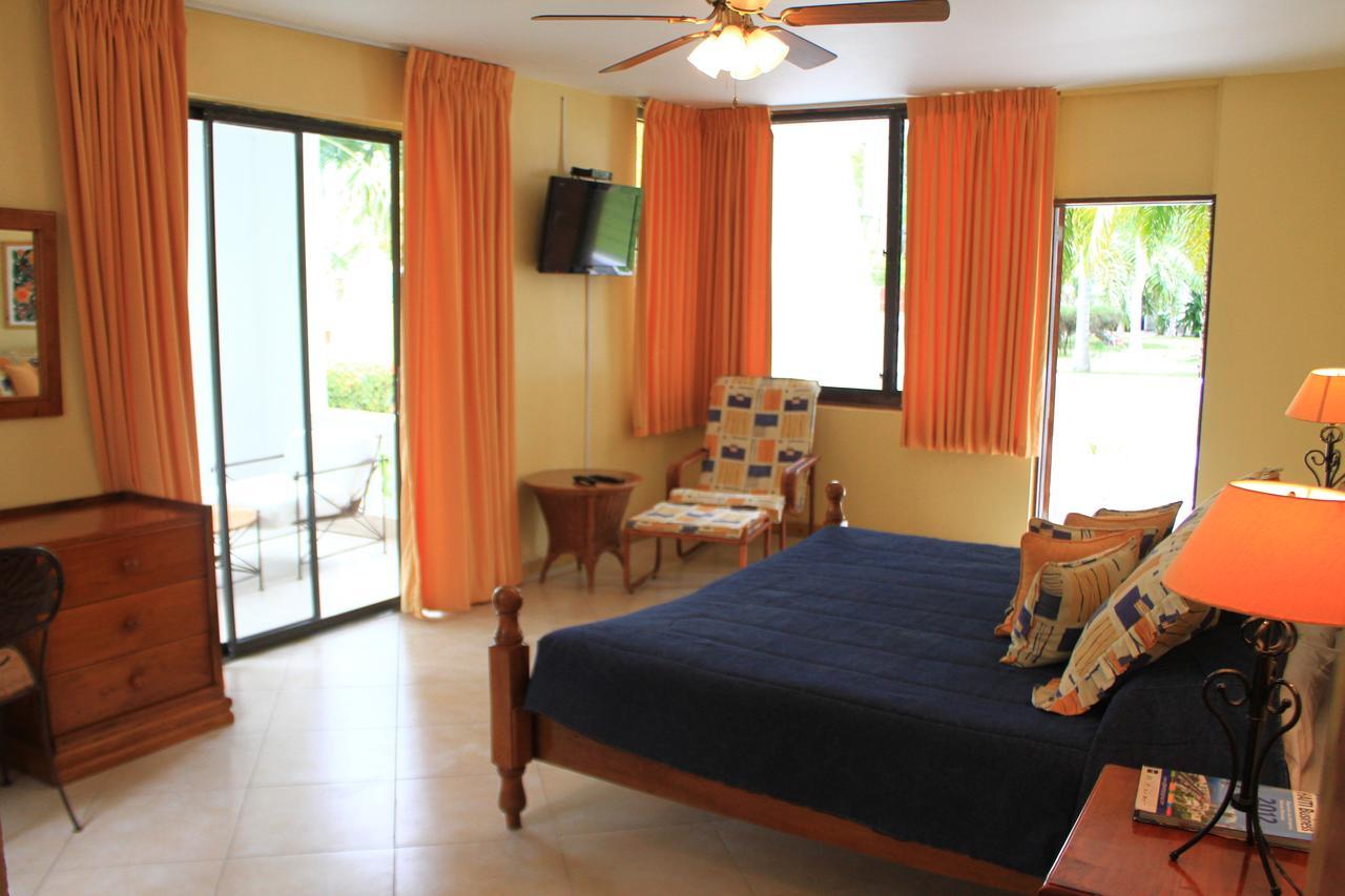 Moulin Sur Mer Beach Resort Montrouis Dış mekan fotoğraf