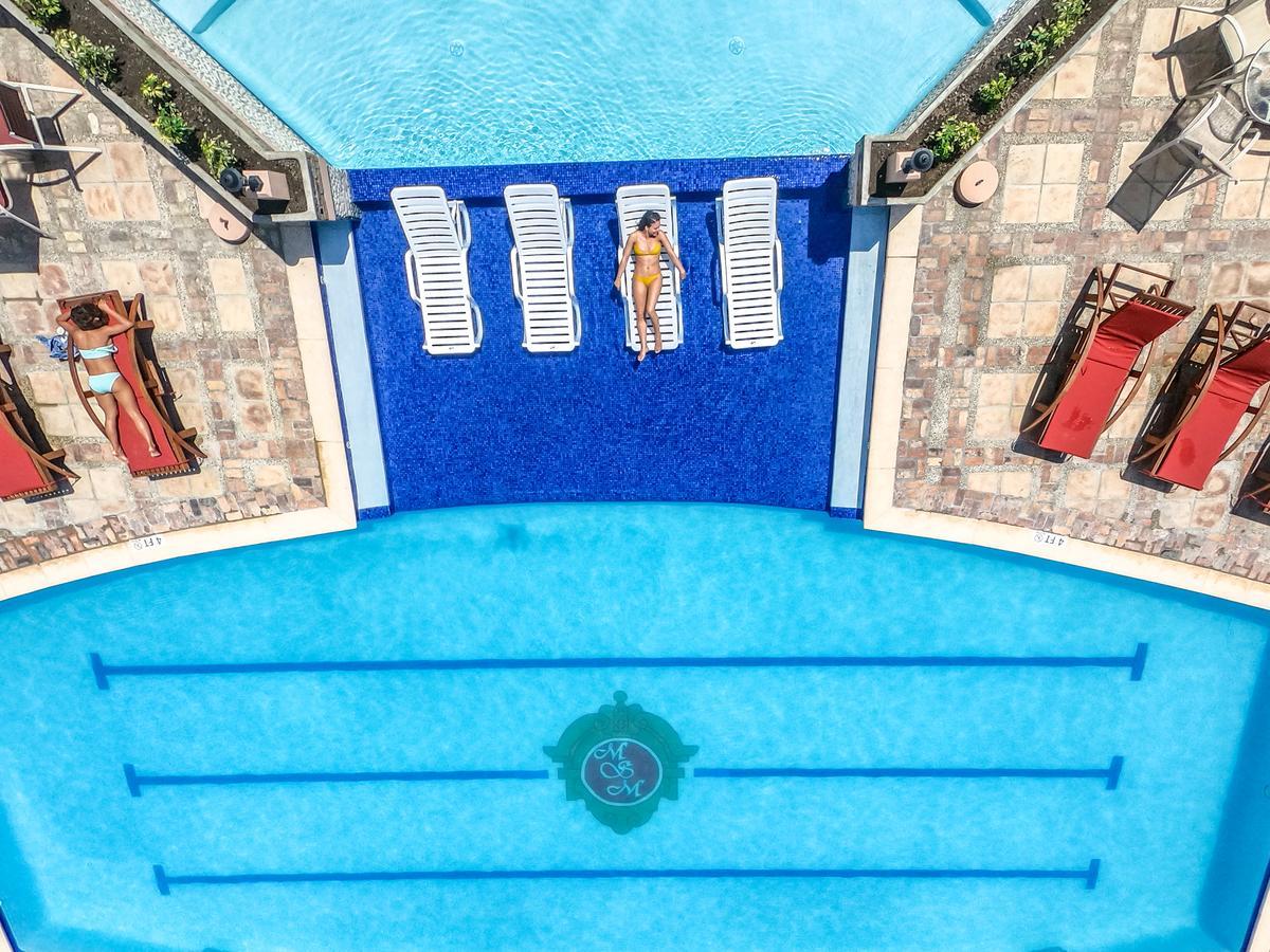 Moulin Sur Mer Beach Resort Montrouis Dış mekan fotoğraf