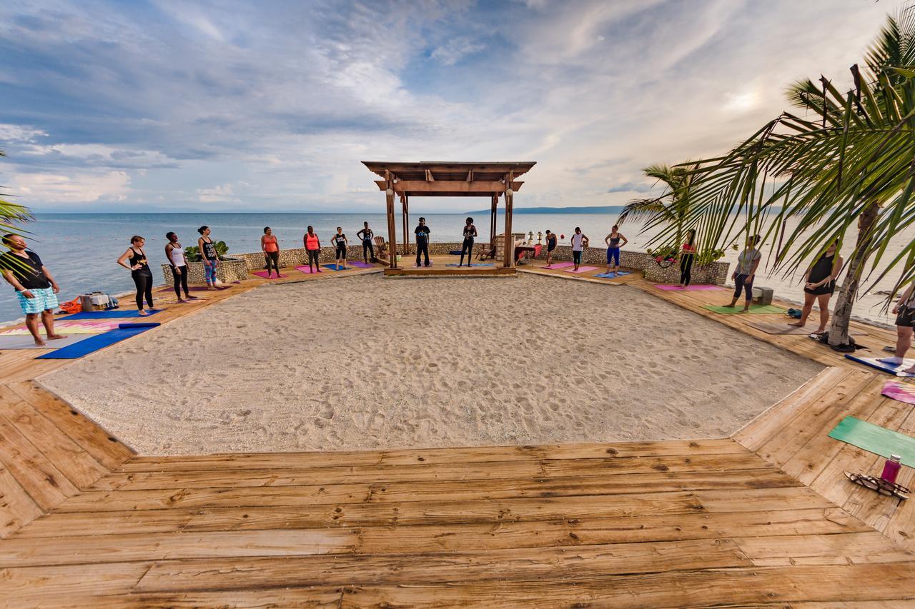 Moulin Sur Mer Beach Resort Montrouis Dış mekan fotoğraf
