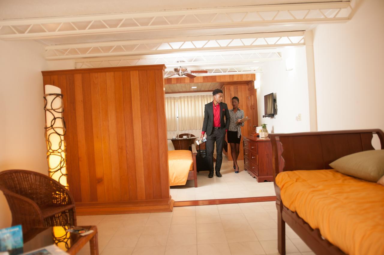 Moulin Sur Mer Beach Resort Montrouis Dış mekan fotoğraf